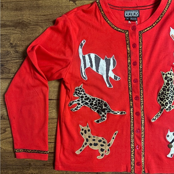 Berek • X-Large • Red • Multi-Color Cats • Embroidery • Cardigan Sweater - Picture 4 of 13